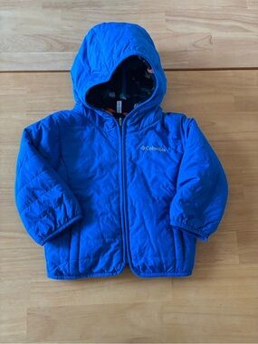 Columbia reversible jacket dinosaurs boys‎ 2T